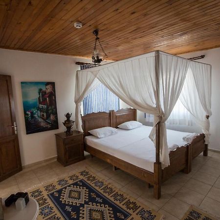 Ala Baykus Bed and Breakfast Alaçatı Exteriör bild