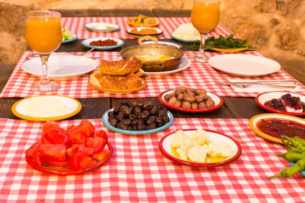 Ala Baykus Bed and Breakfast Alaçatı Exteriör bild